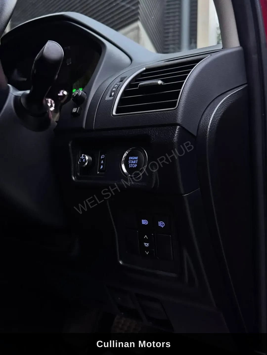 2019 Toyota Land Cruiser TX for Sale Kenya KSh 6.9M photo 8