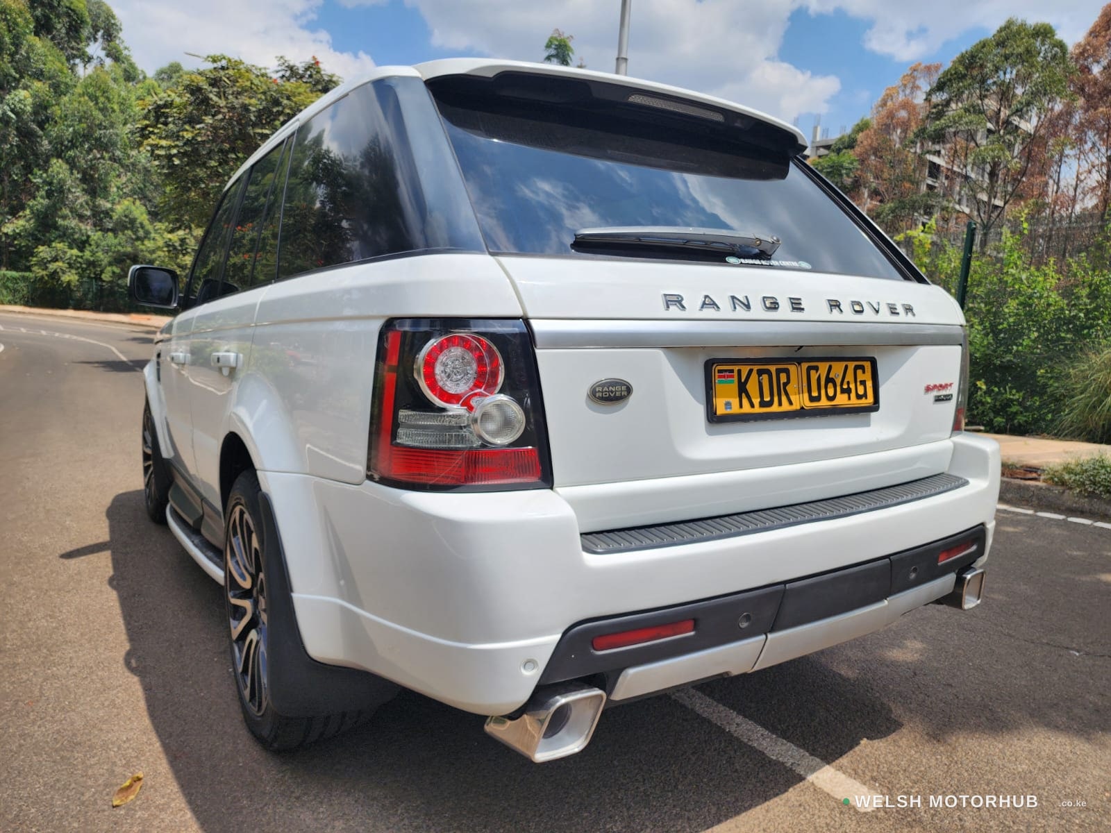 2012 Range Rover Sport image 4