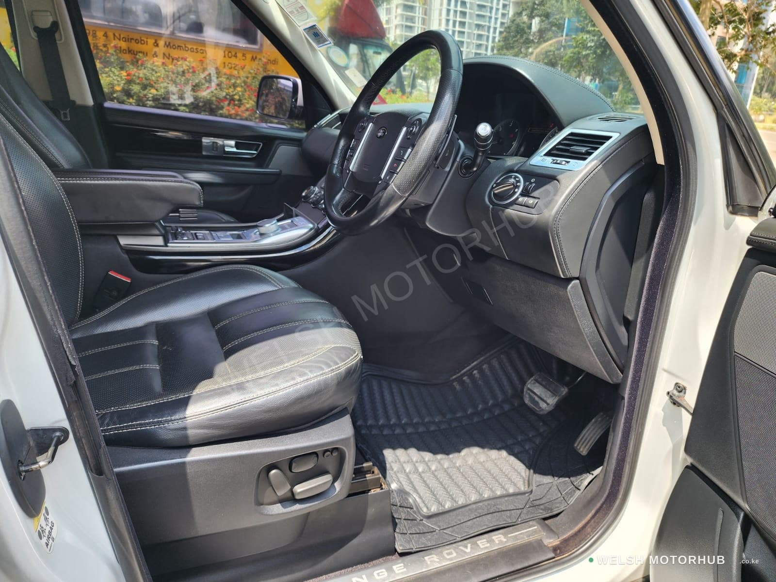 2012 Range Rover Sport for Sale Kenya KSh 3.9M photo 10