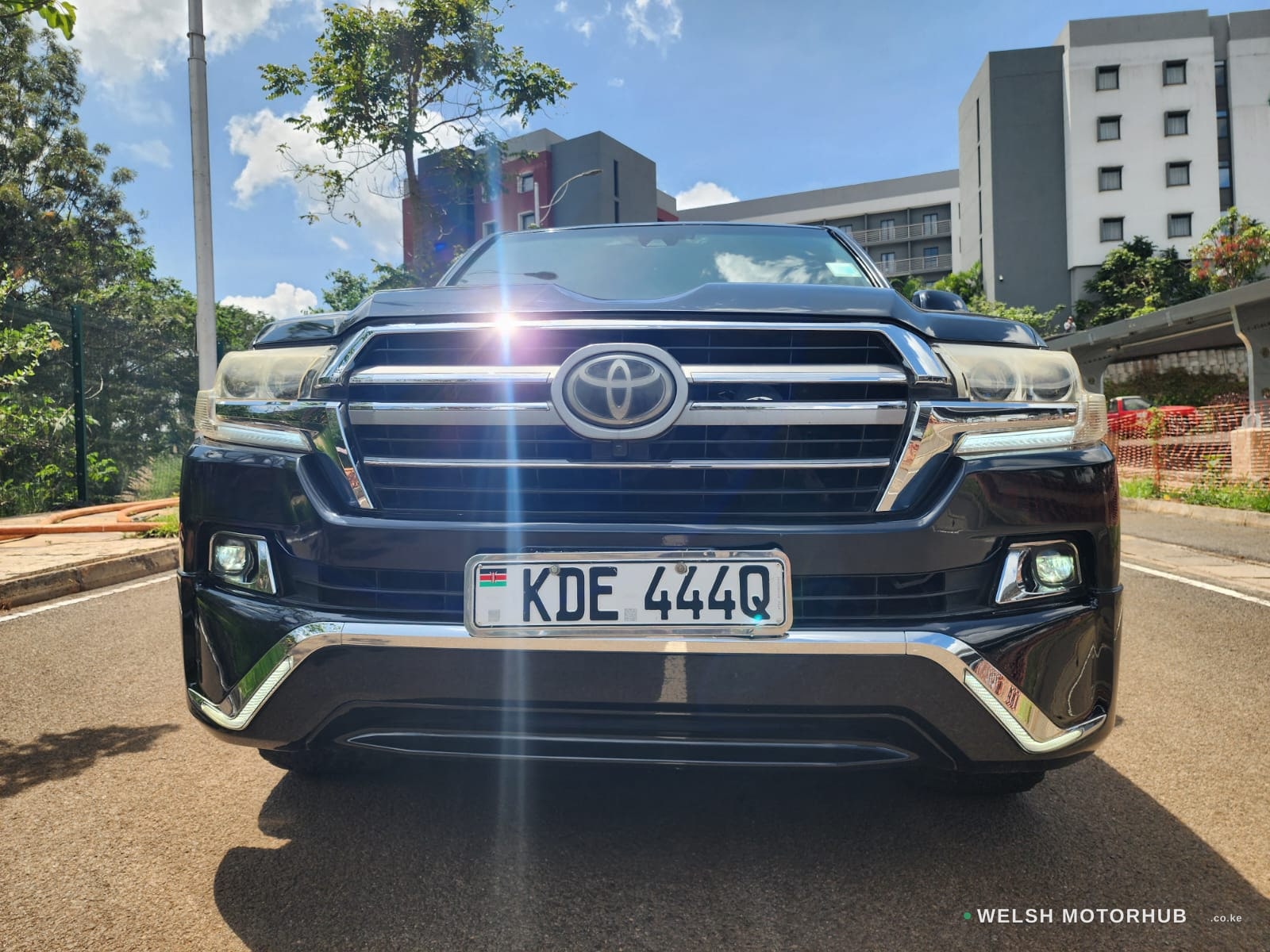 2016 Toyota Land Cruiser 200 ZX image 2