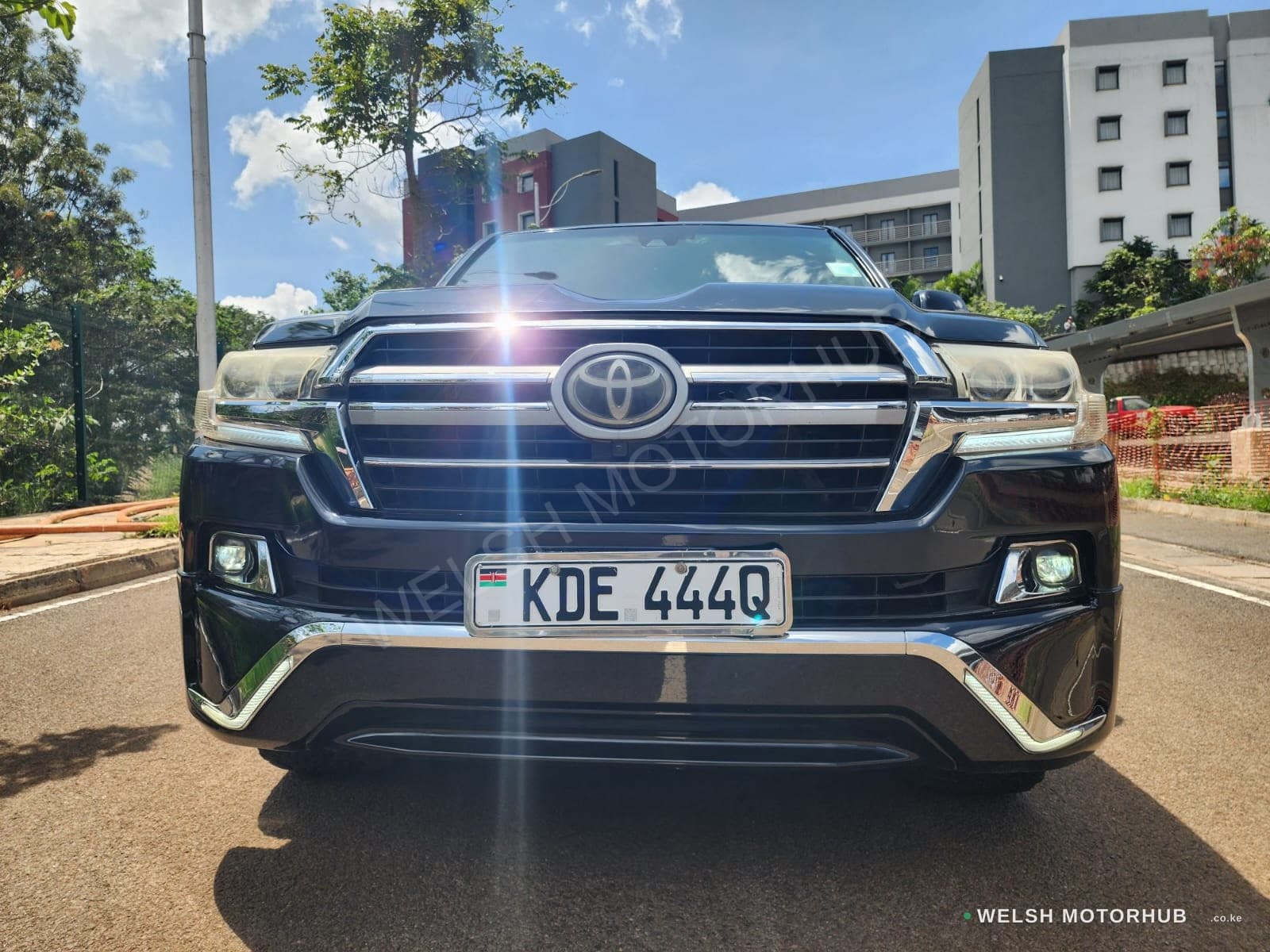 2016 Toyota Land Cruiser 200 ZX for Sale Kenya KSh 6.2M photo 2