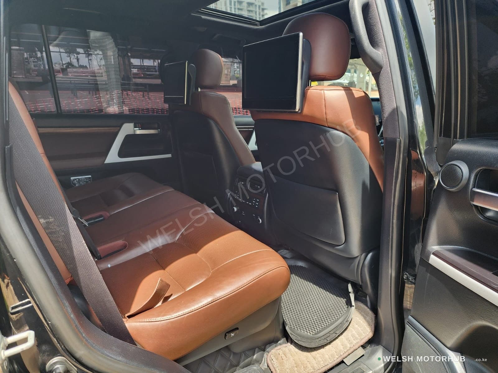 2016 Toyota Land Cruiser 200 ZX for Sale Kenya KSh 6.2M photo 12