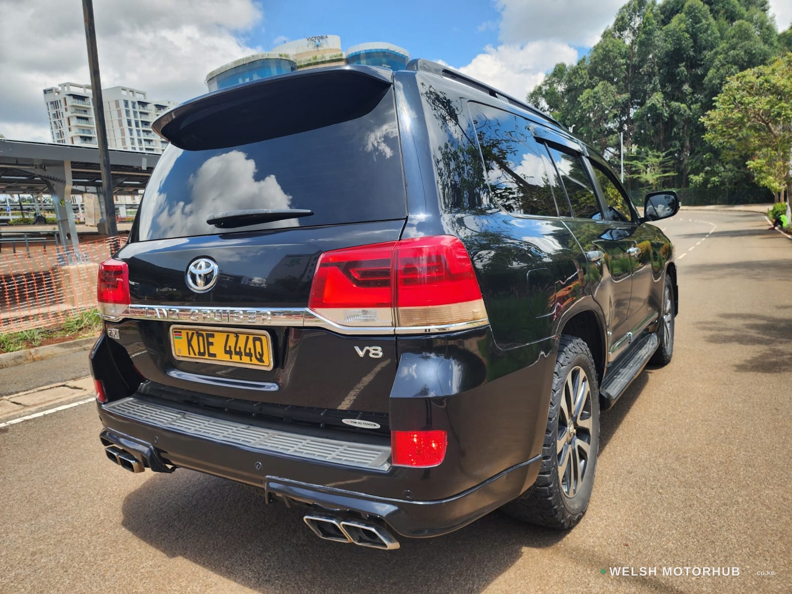 2016 Toyota Land Cruiser 200 ZX image 5
