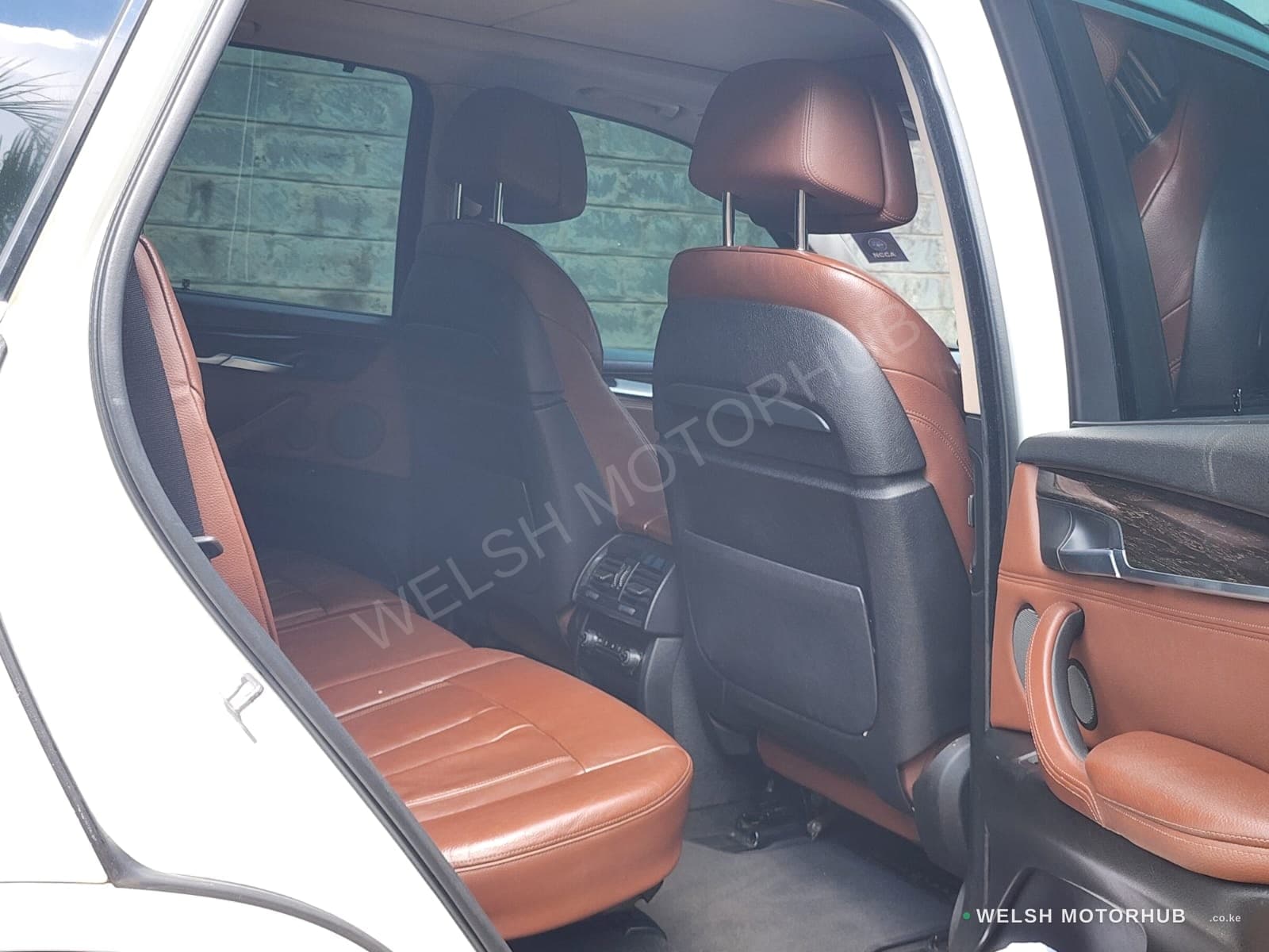 2017 BMW X5 for Sale Kenya KSh 3.5M photo 15
