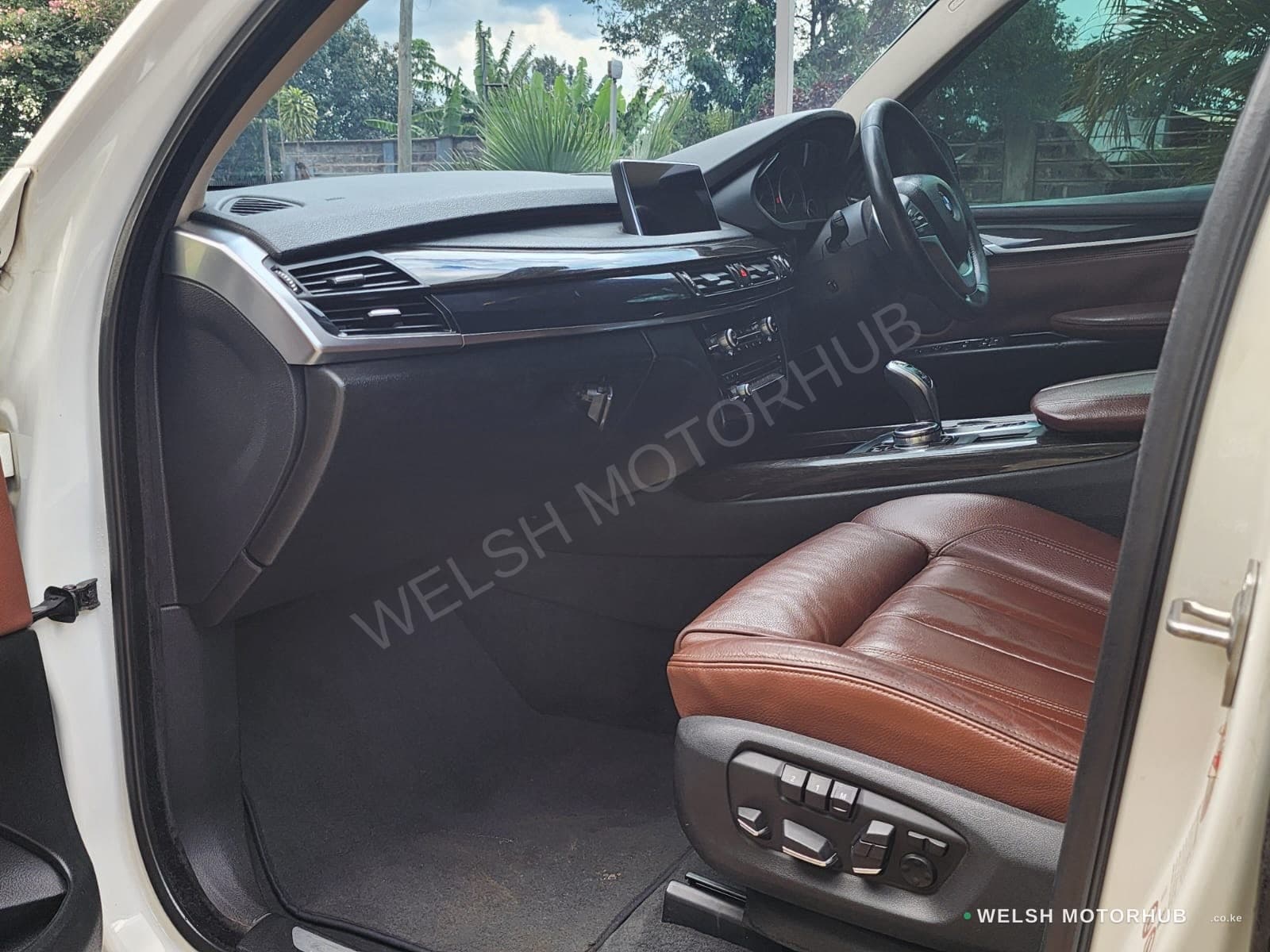 2017 BMW X5 for Sale Kenya KSh 3.5M photo 10