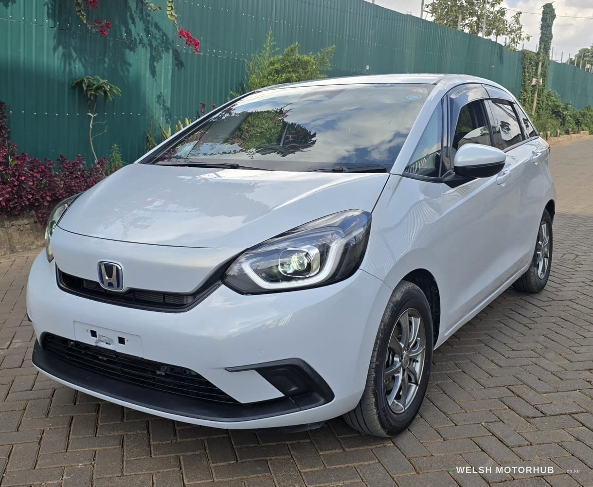 2020 Honda Fit Hybrid image 2