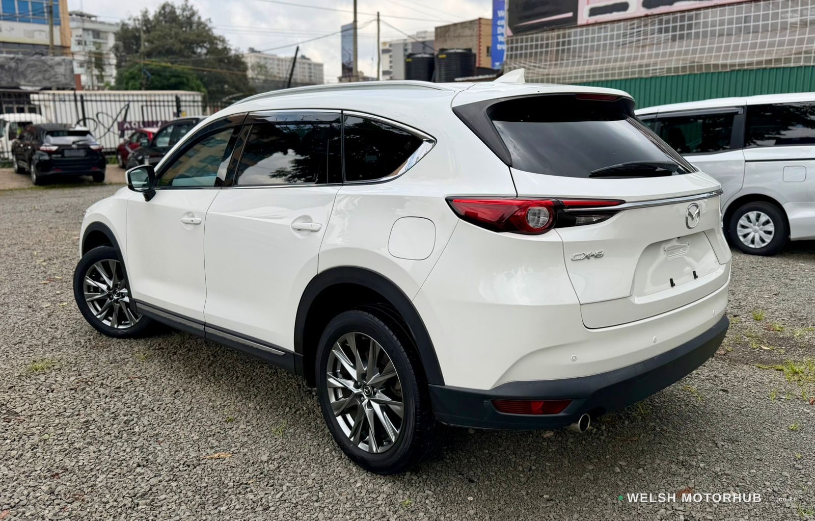 2019 Mazda CX-8 XD-L image 3