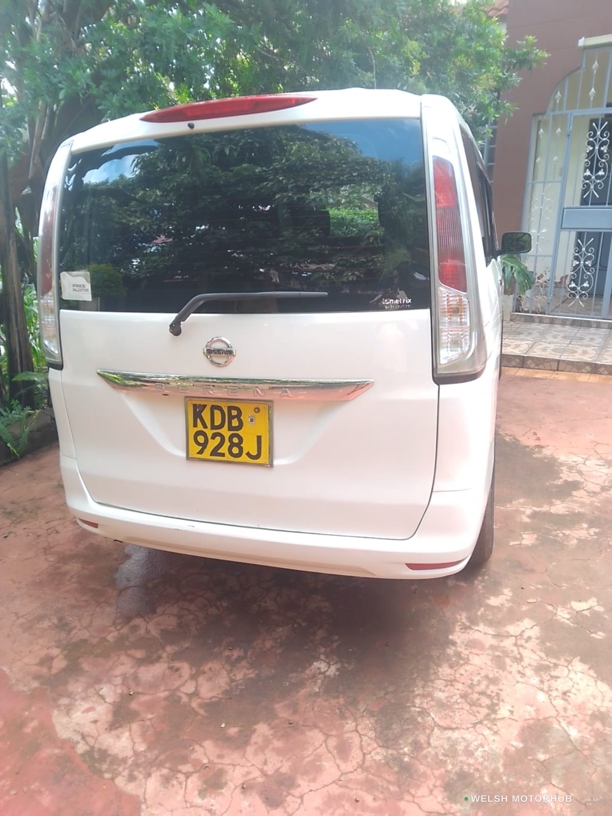 2013 Nissan Serena C26 image 2