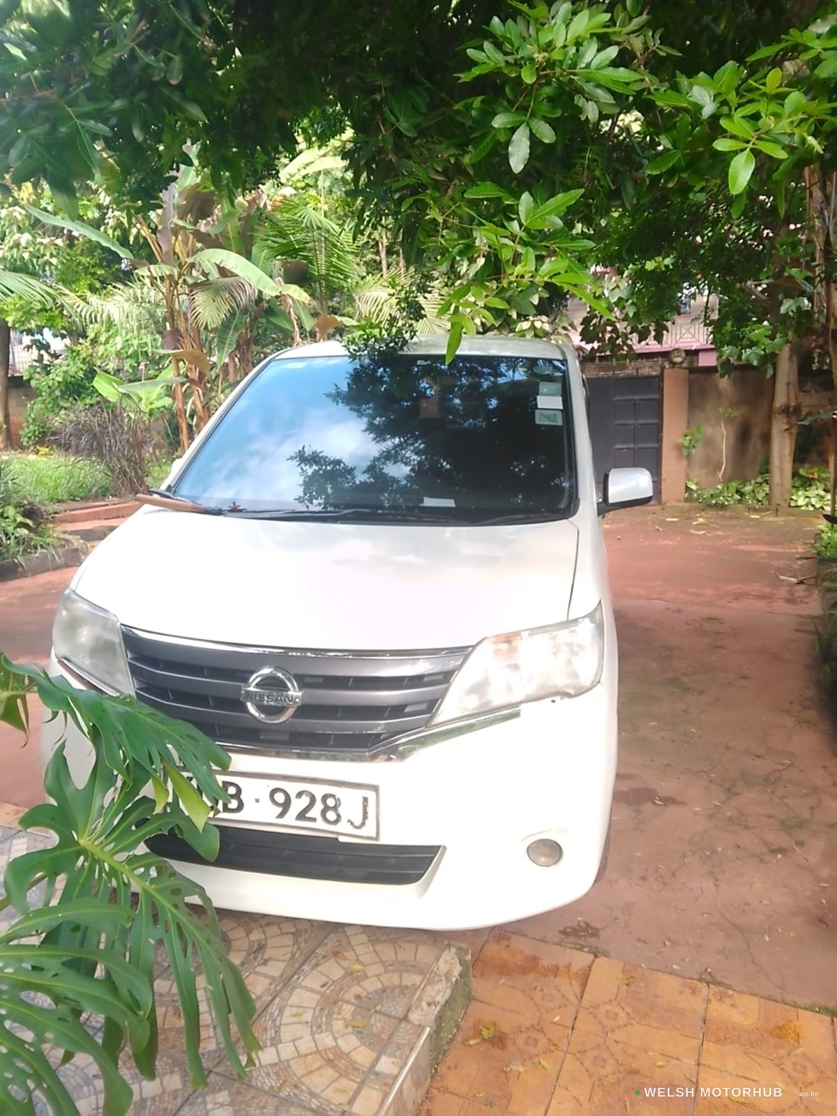 2013 Nissan Serena C26 image 5