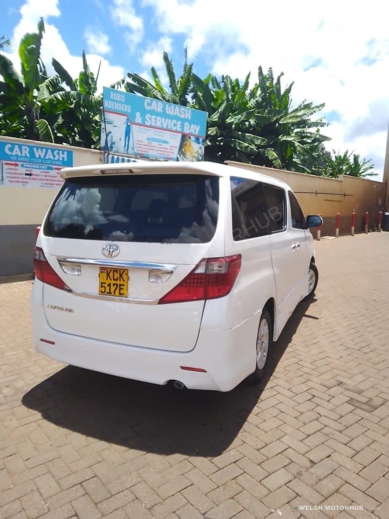 2010 Toyota Alphard for Sale Kenya KSh 1.3M photo 4