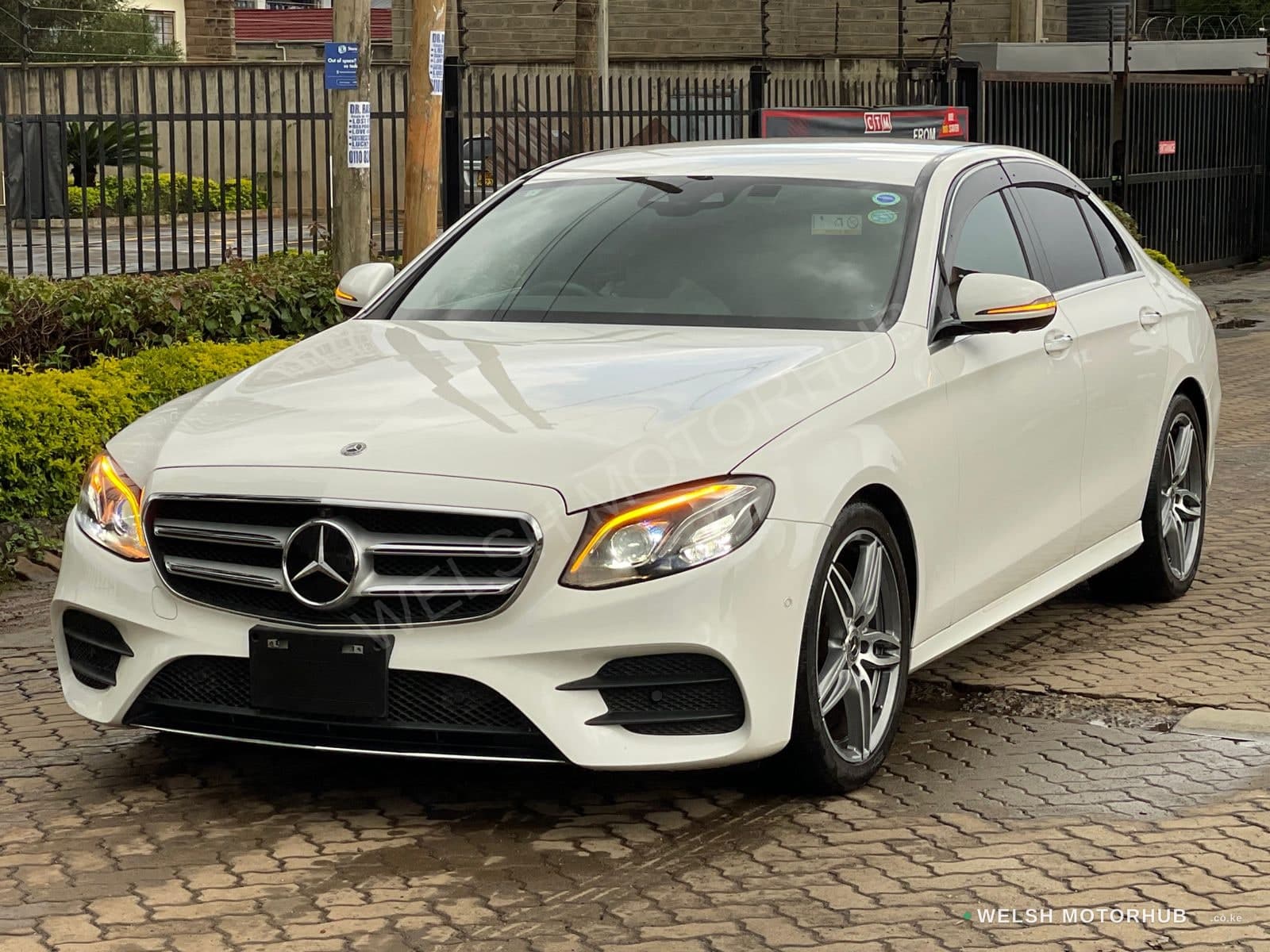 2019 Mercedes-Benz E200 for Sale Kenya KSh 4.6M photo 2