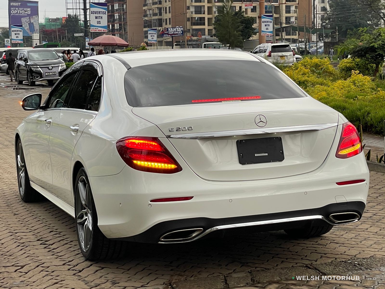 2019 Mercedes-Benz E200 image 3