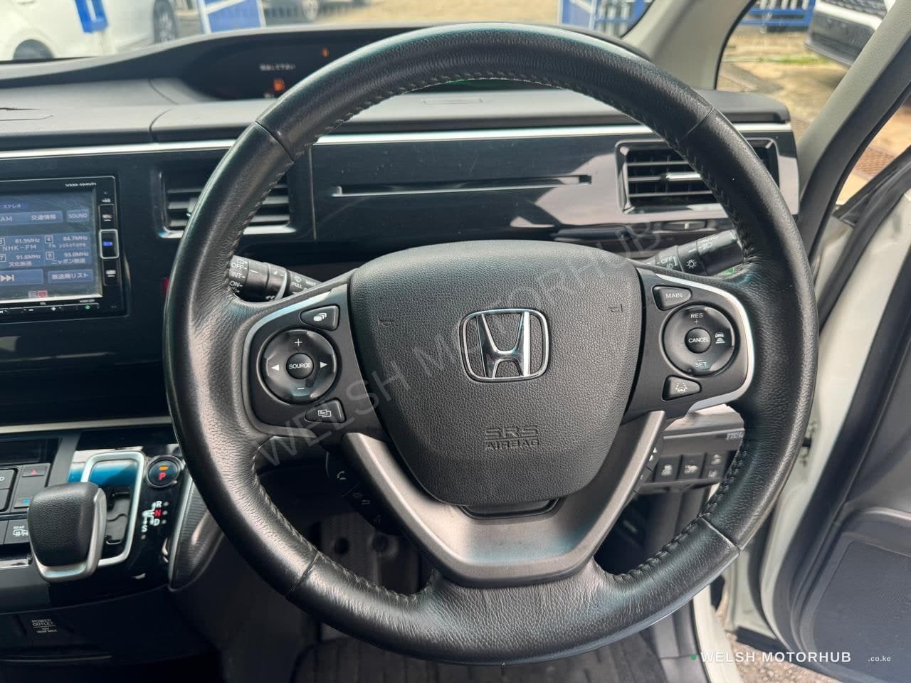 2019 Honda Stepwagen Spada for Sale Kenya KSh 3M thumbnail 5