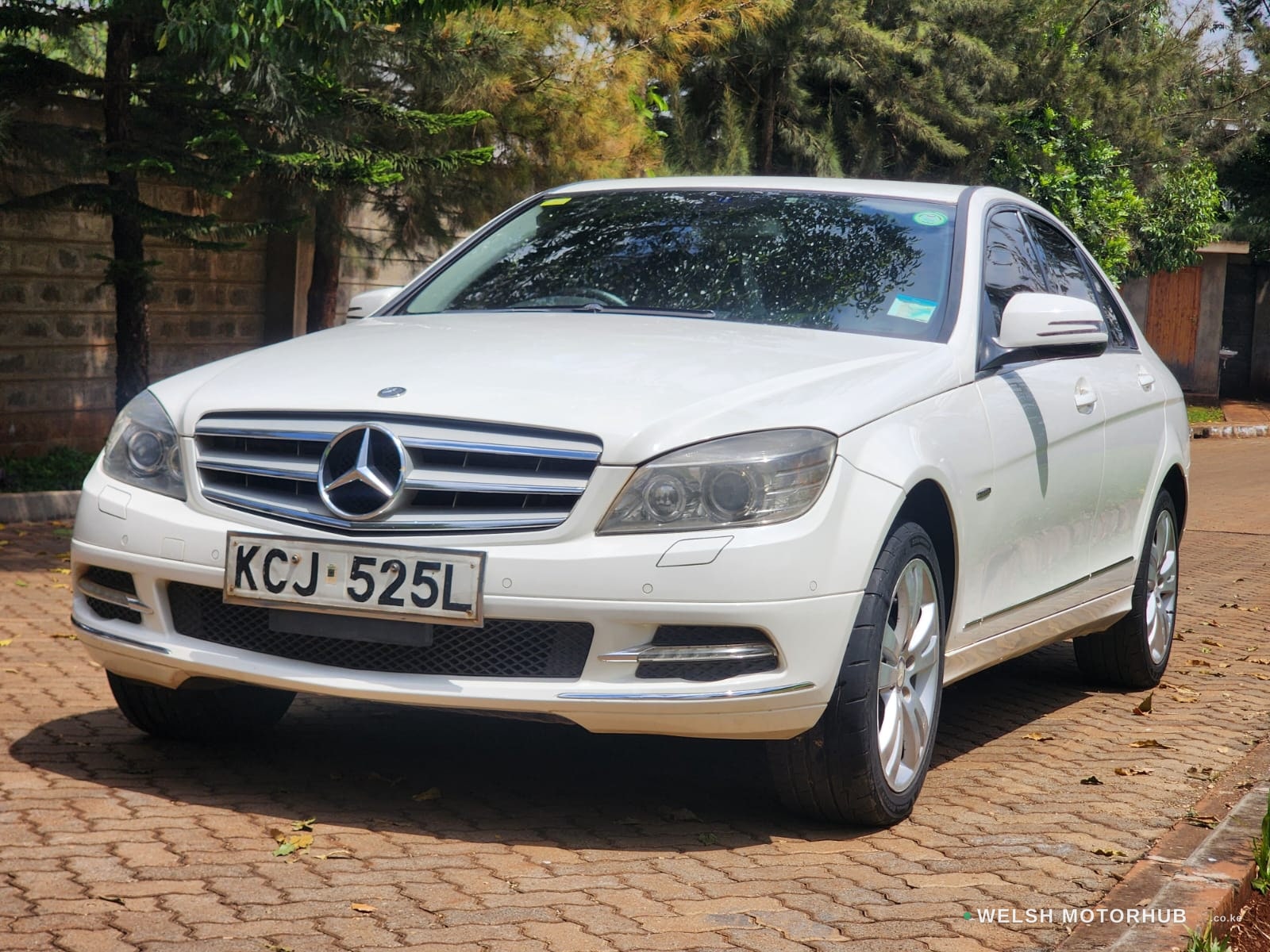 2010 Mercedes-Benz C200
