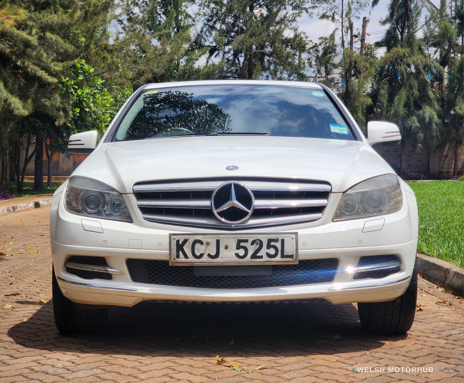 2010 Mercedes-Benz C200 image 5