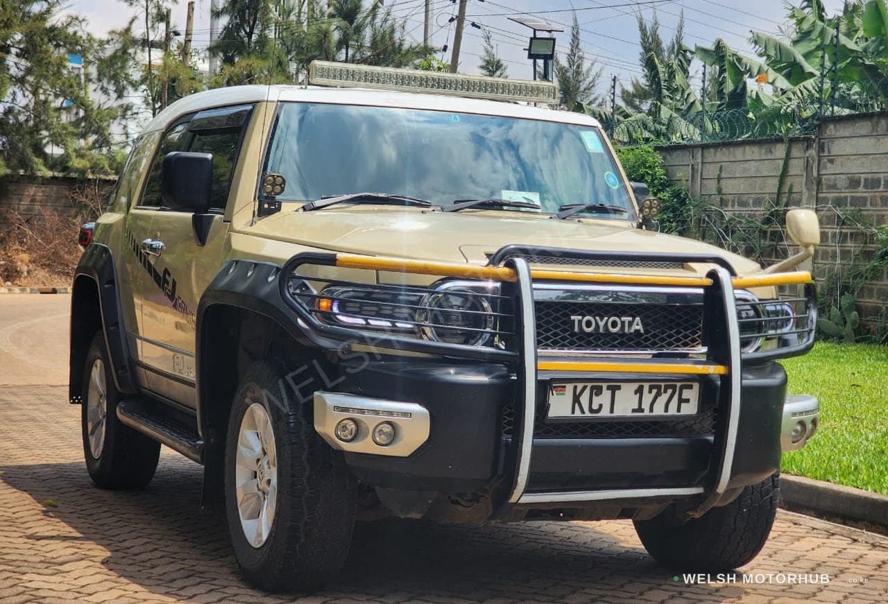 Toyota FJ Cruiser