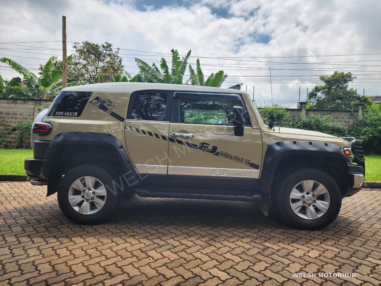 2012 Toyota FJ Cruiser for Sale Kenya KSh 2.9M photo 6