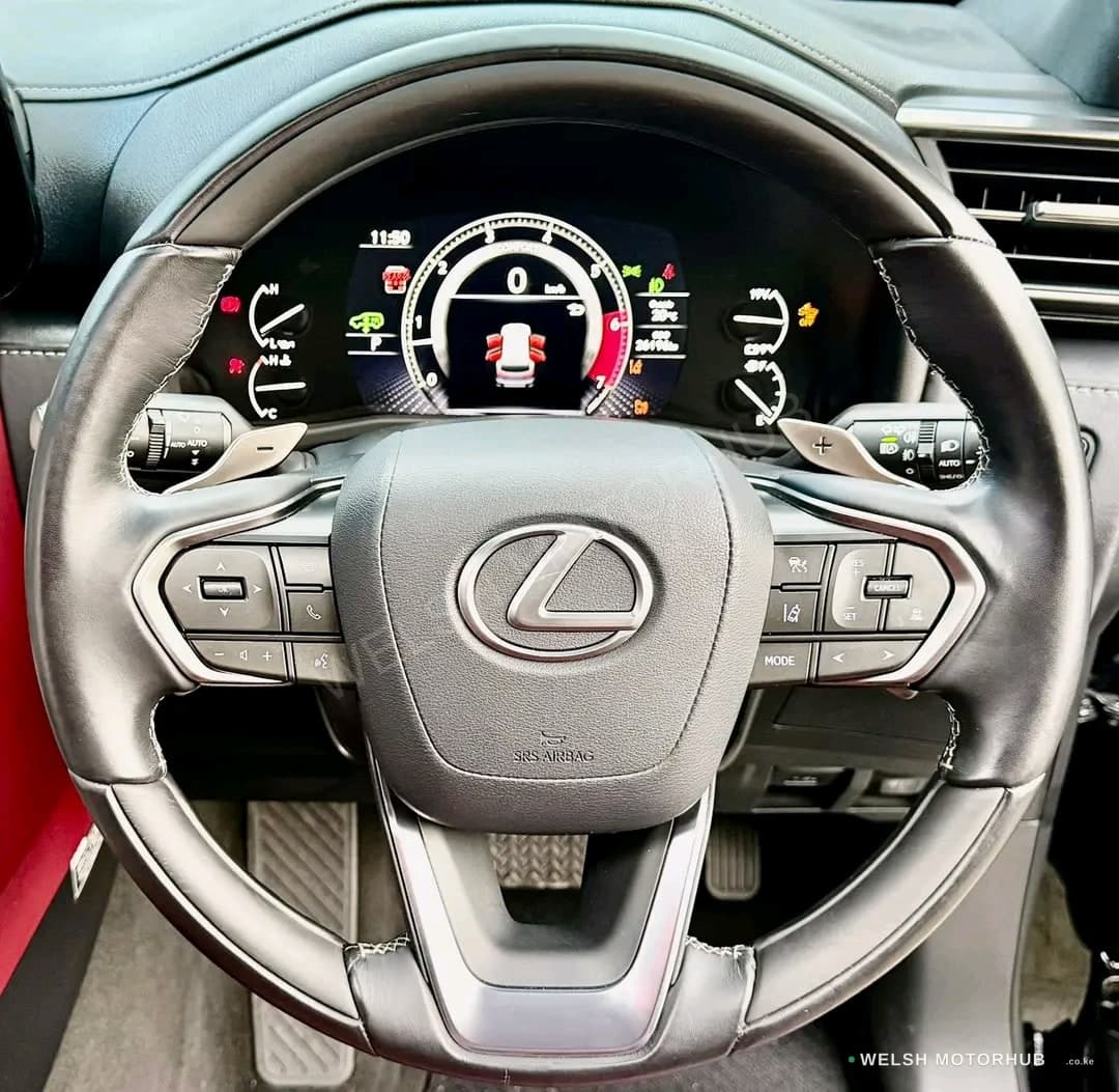 2023 Lexus LX 600 for Sale Kenya KSh 20M photo 11