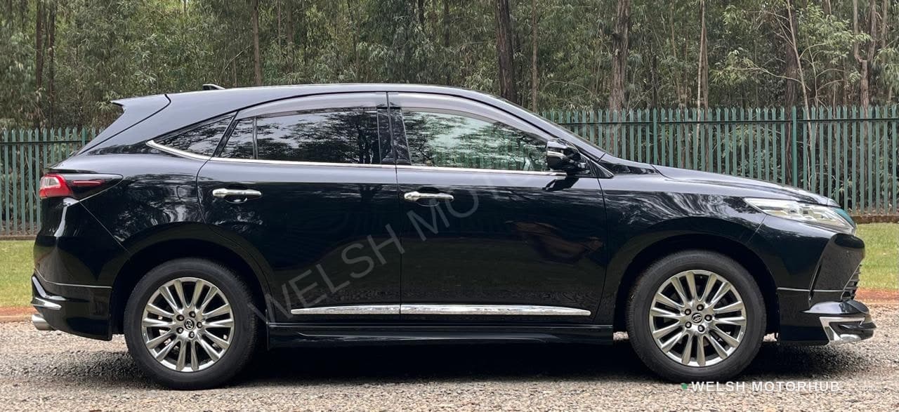 2019 Toyota Harrier Modelista for Sale Kenya KSh 3.7M photo 6