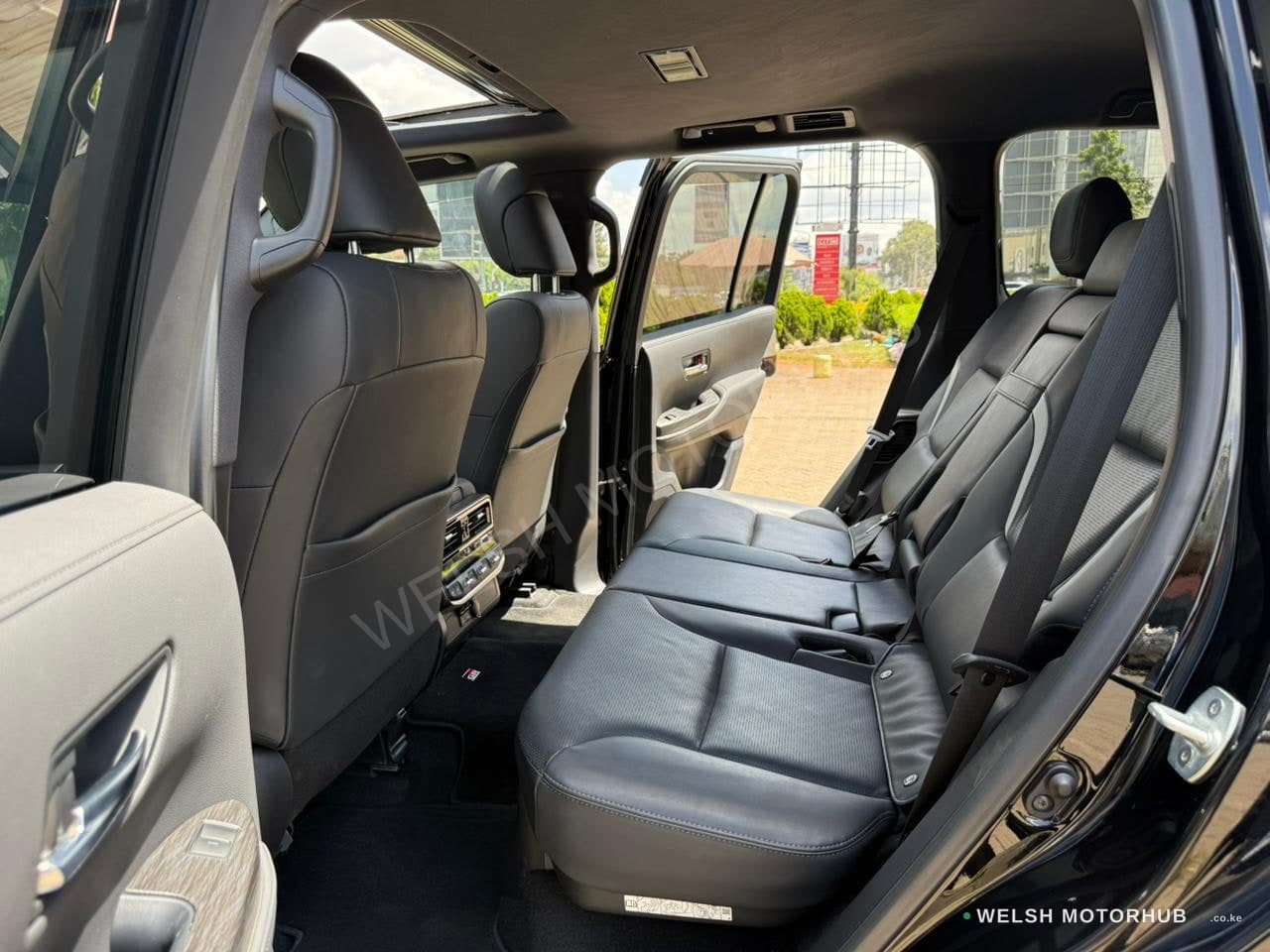 2023 Toyota GR Sport for Sale Kenya KSh 19M thumbnail 8