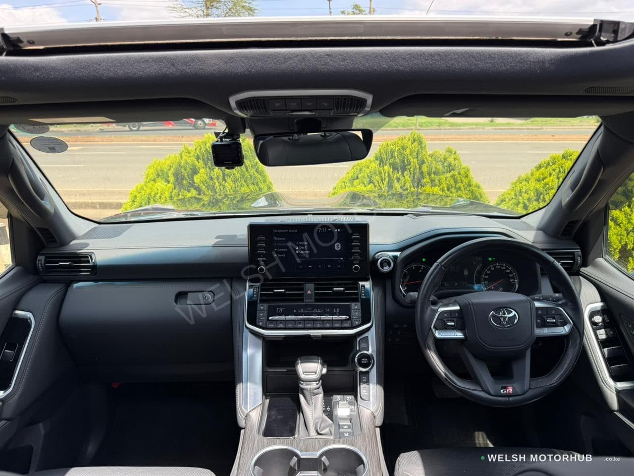 2023 Toyota GR Sport for Sale Kenya KSh 19M thumbnail 10