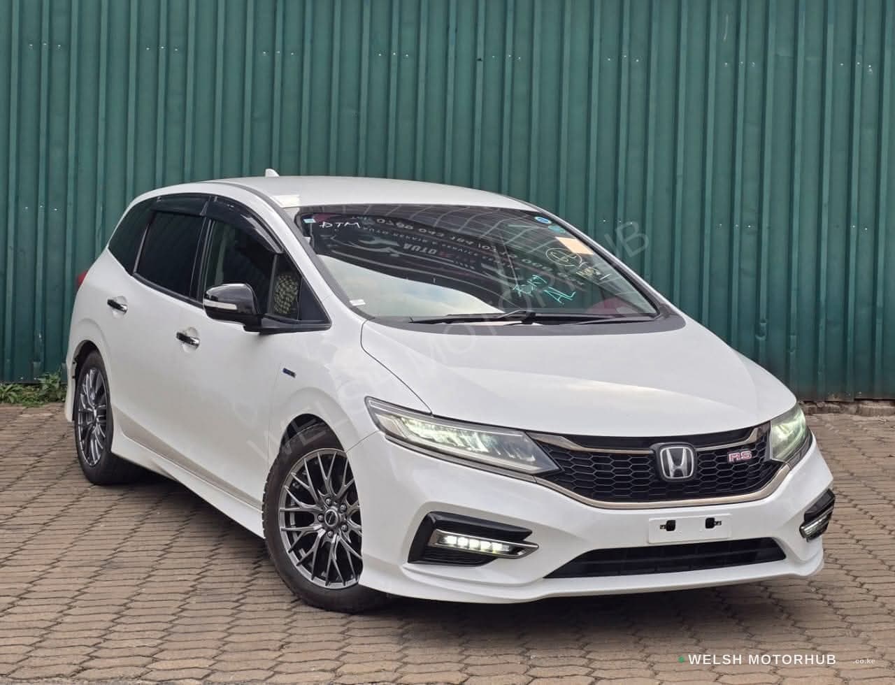 Honda Jade ( Rs )