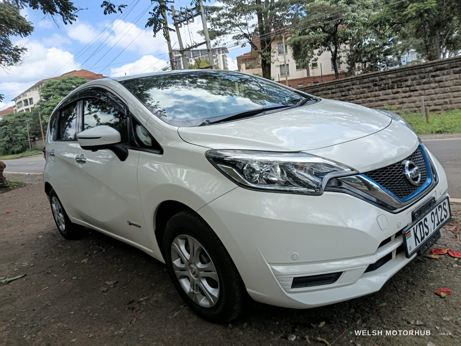 2019 Nissan Note E Power 1.2L Hybrid Hatchback, photo 5