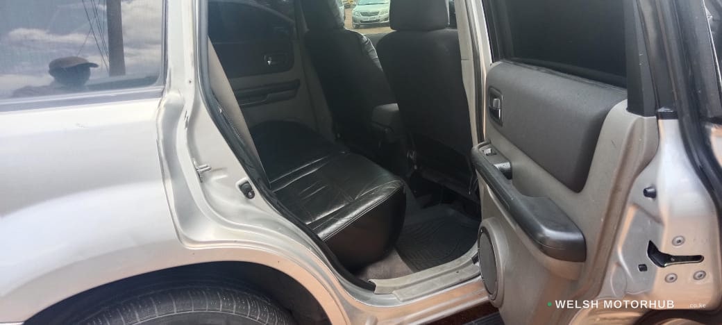 2007 Nissan X-Trail Petrol SUV, photo 6