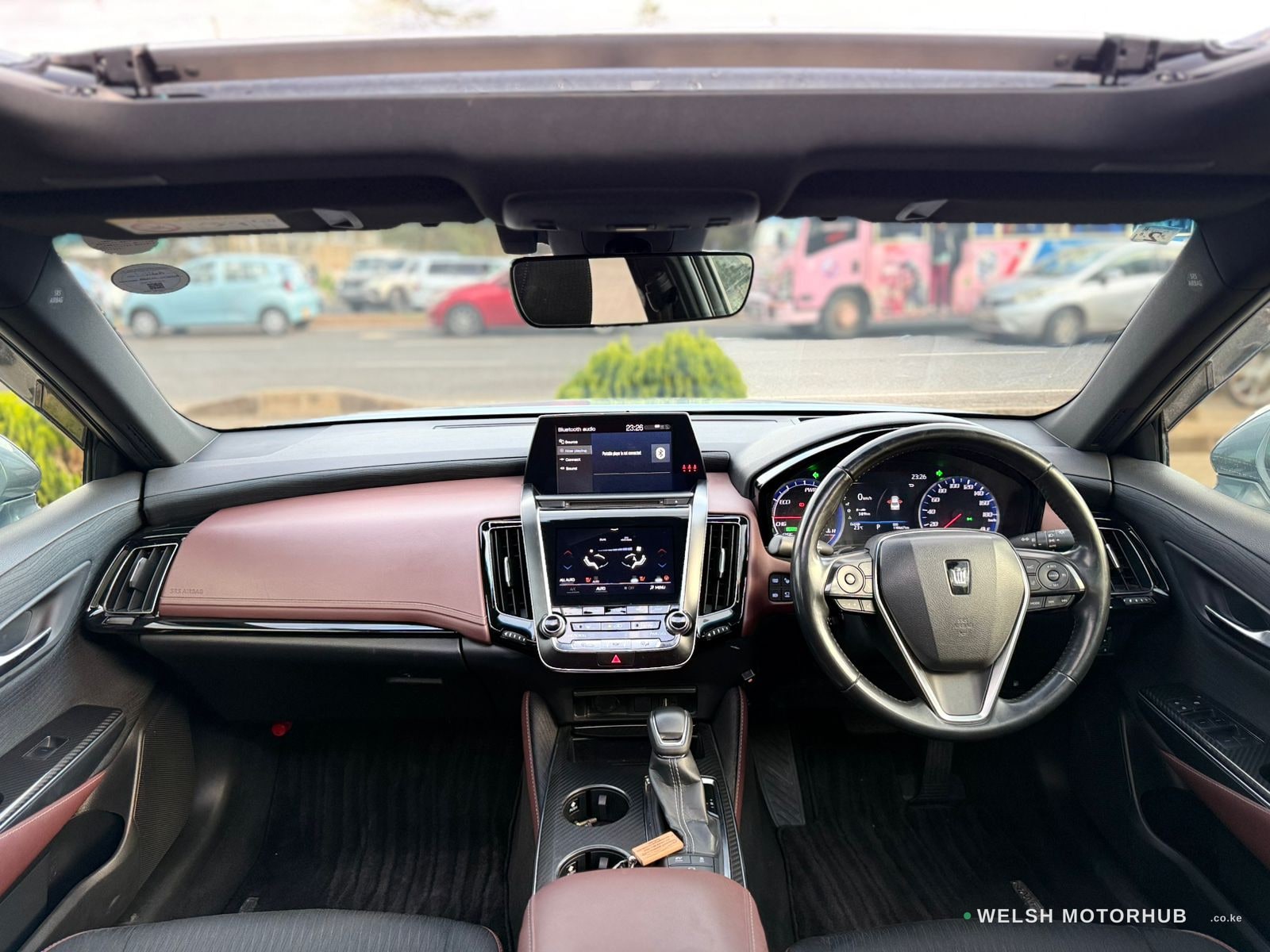 2019 Toyota Crown Rs Petrol Sedan, photo 7