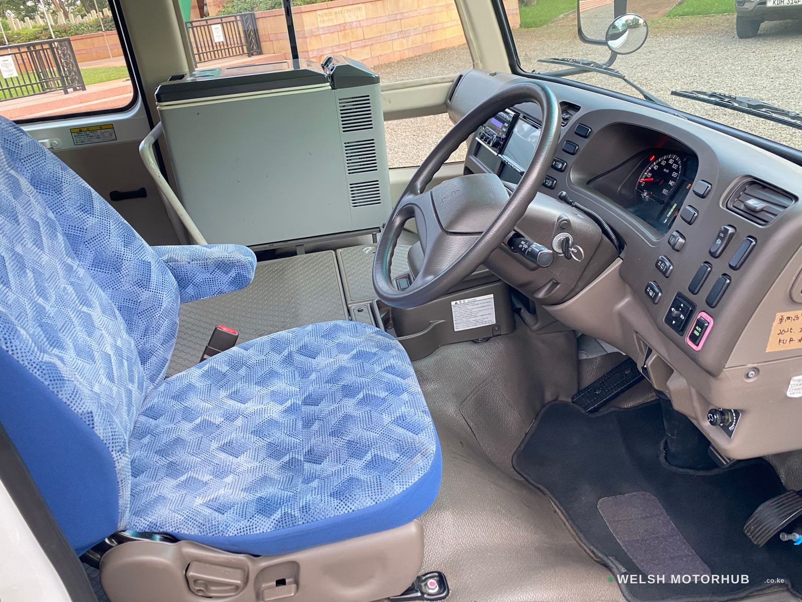 2019 Mitsubishi Rosa 3L Diesel Bus, photo 5