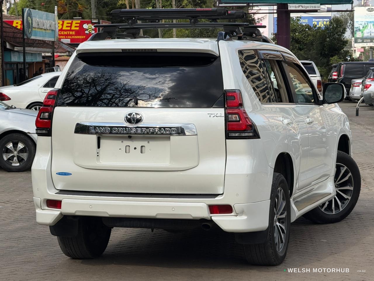 2020 Toyota Land Cruiser Prado TX-L Petrol SUV, photo 2