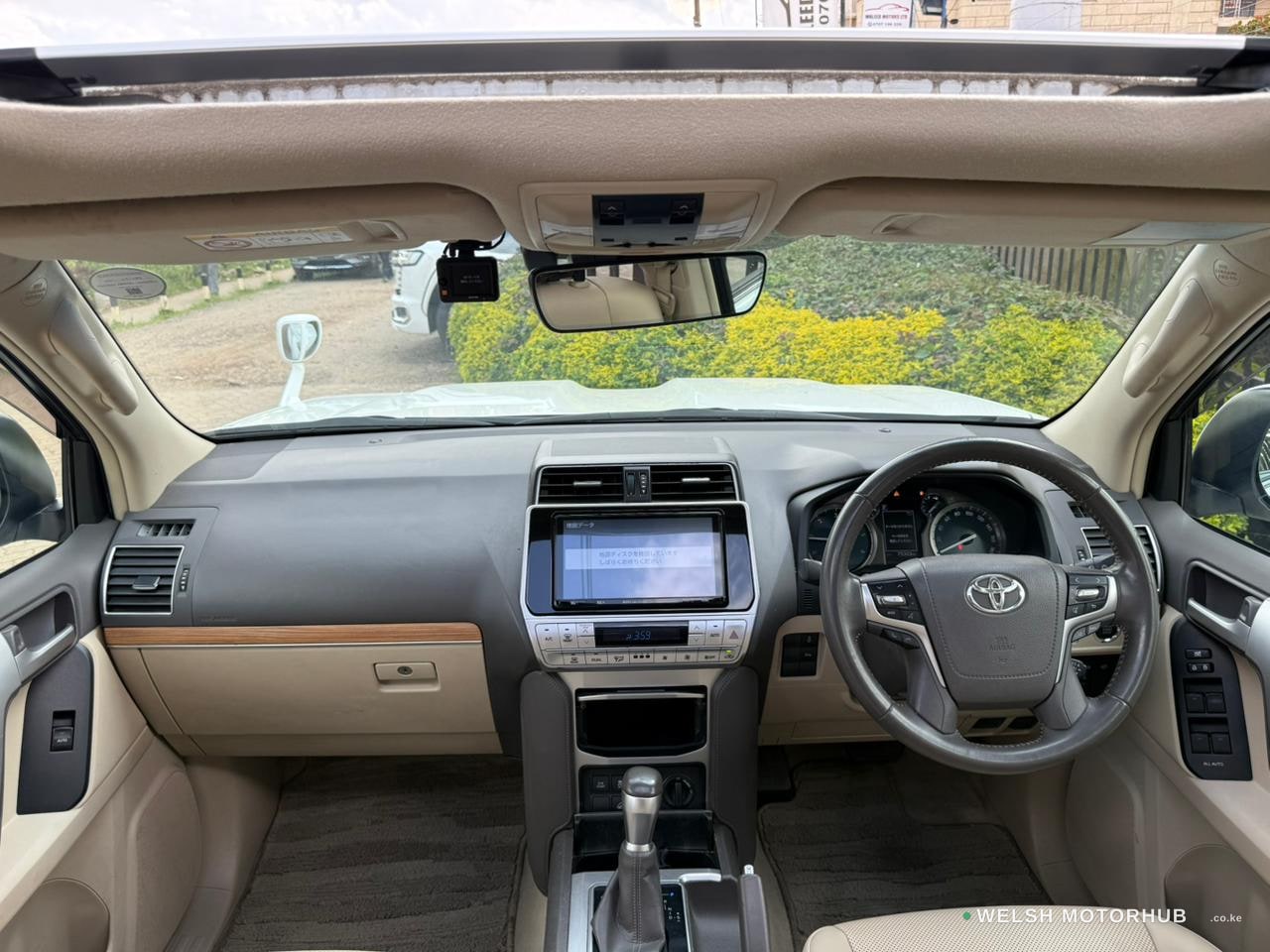 2020 Toyota Land Cruiser Prado TX-L Petrol SUV, photo 8