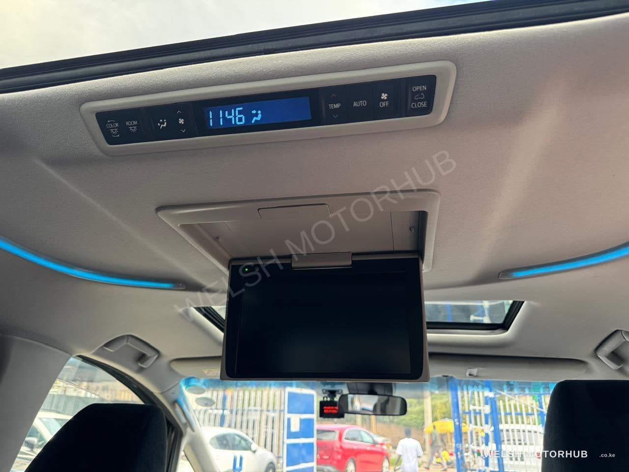 2019 Toyota Alphard 2.5L Petrol MPV, photo 15