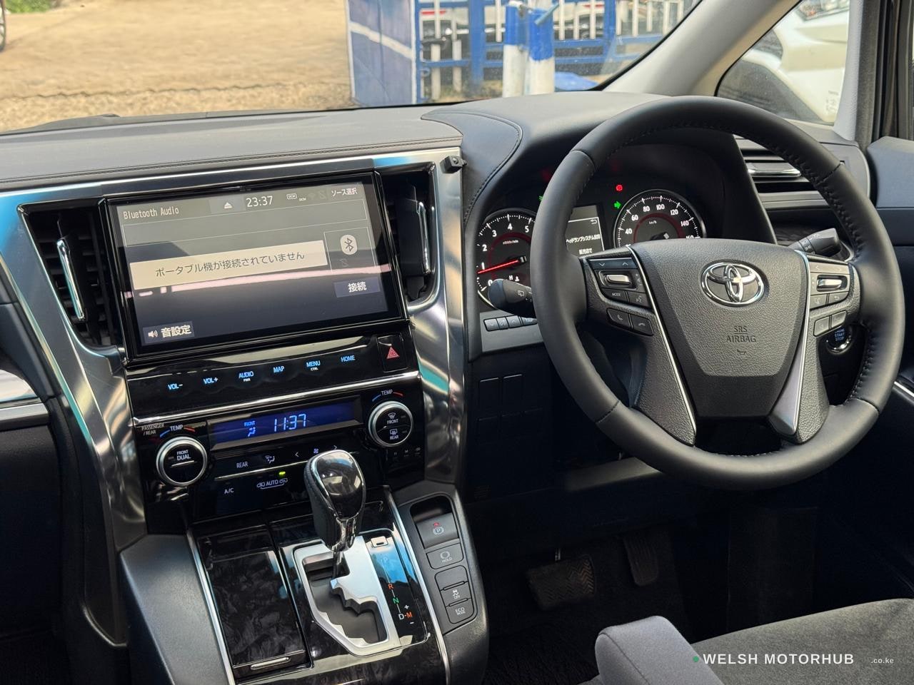 2019 Toyota Alphard 2.5L Petrol MPV, photo 14