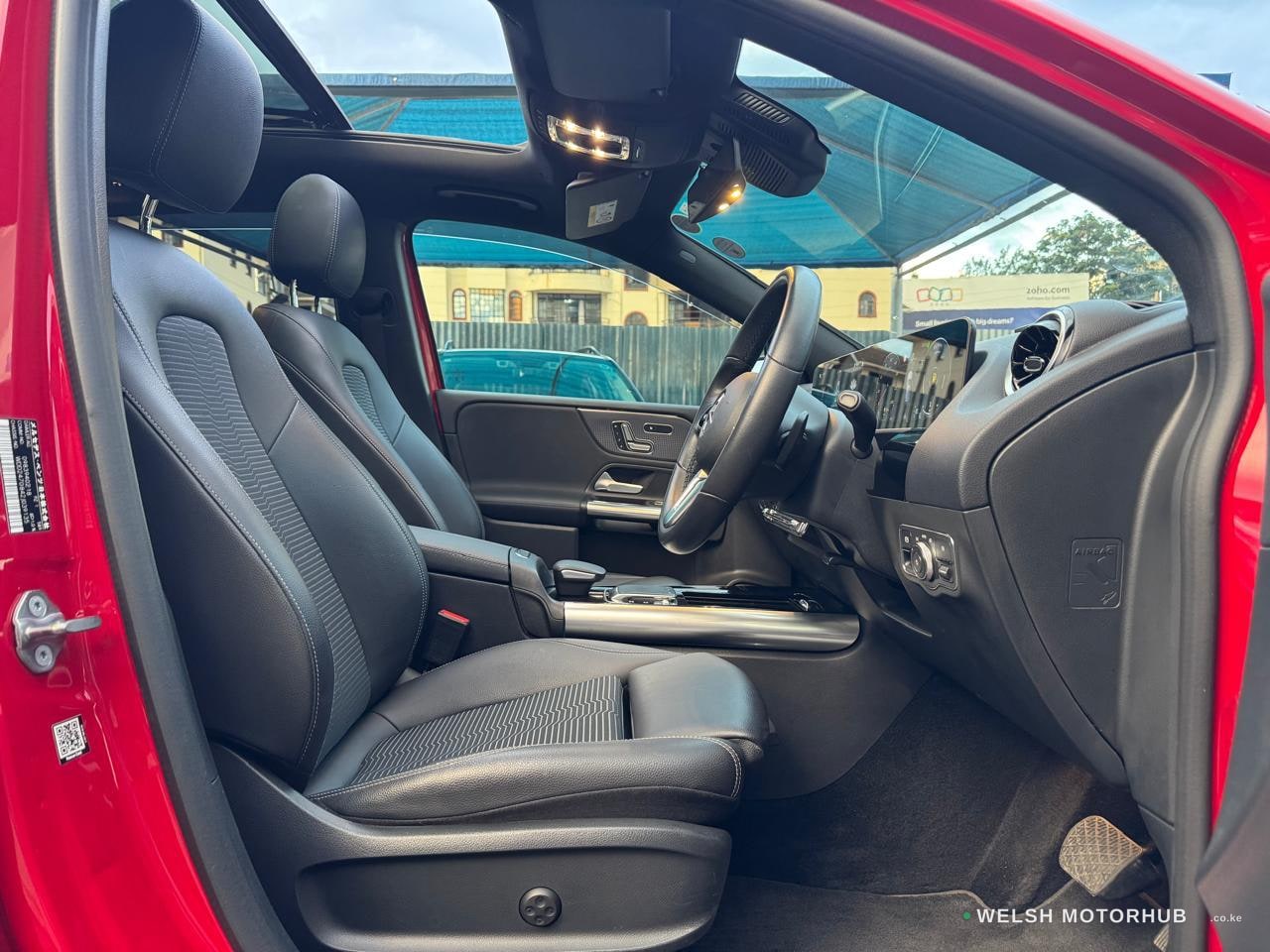 2019 Mercedes-Benz B180 Petrol Hatchback, photo 15