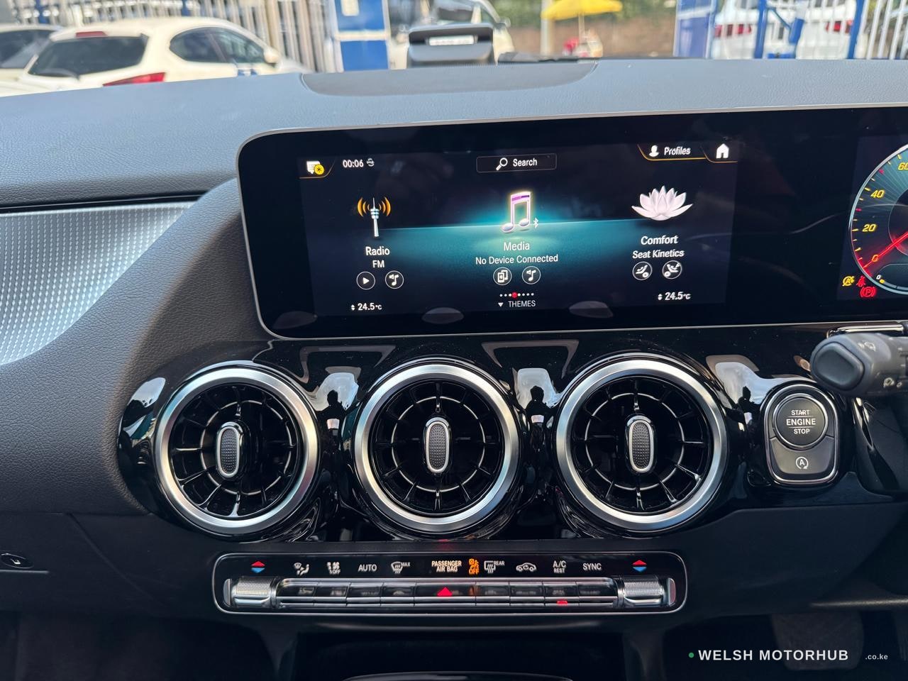 2019 Mercedes-Benz B180 Petrol Hatchback, photo 9