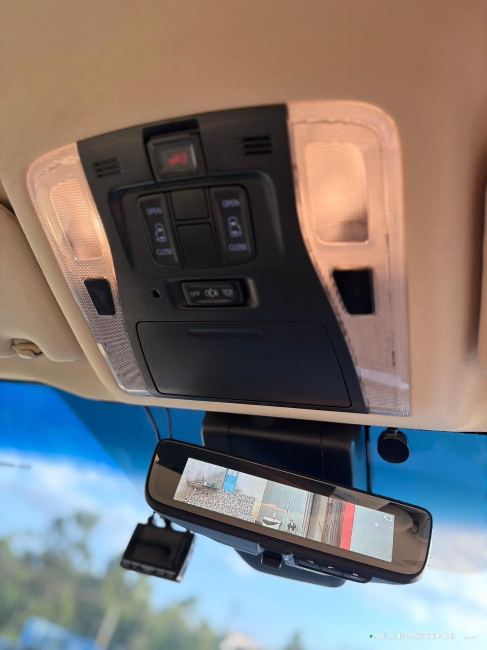 2019 Toyota Alphard 2.5L Petrol MPV, photo 7
