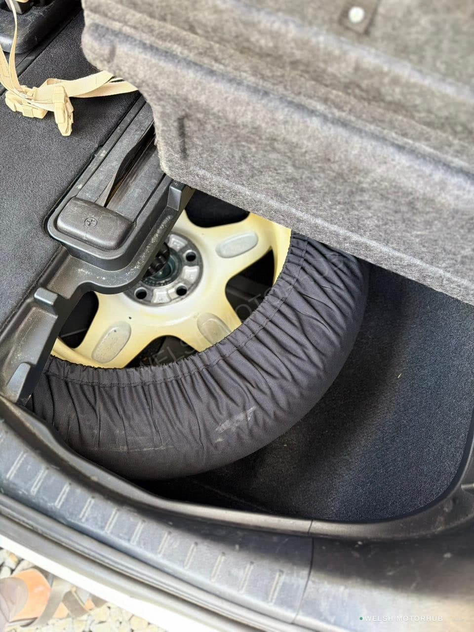 2019 Toyota Alphard 2.5L Petrol MPV, photo 15