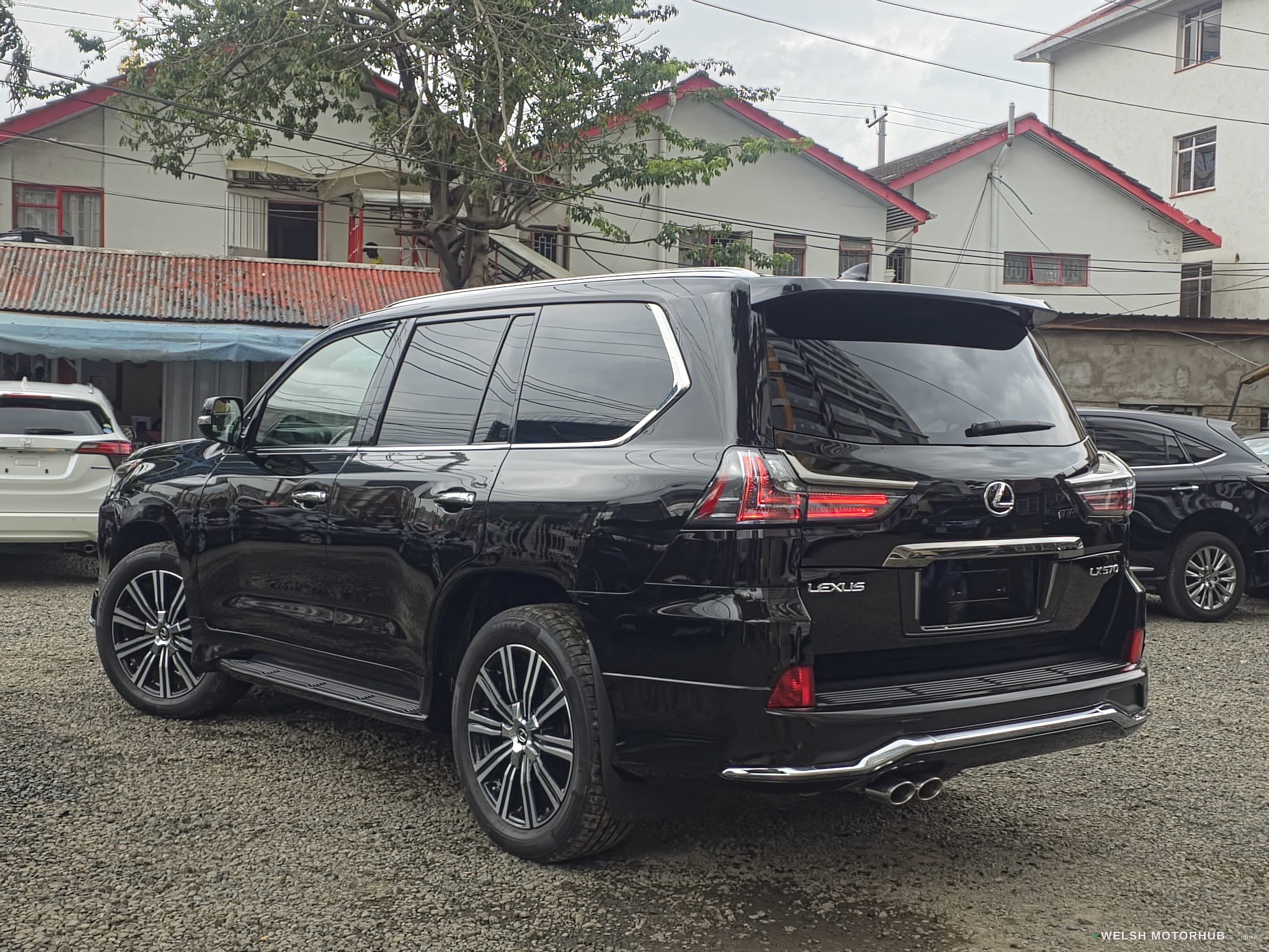 Lexus LX 570
