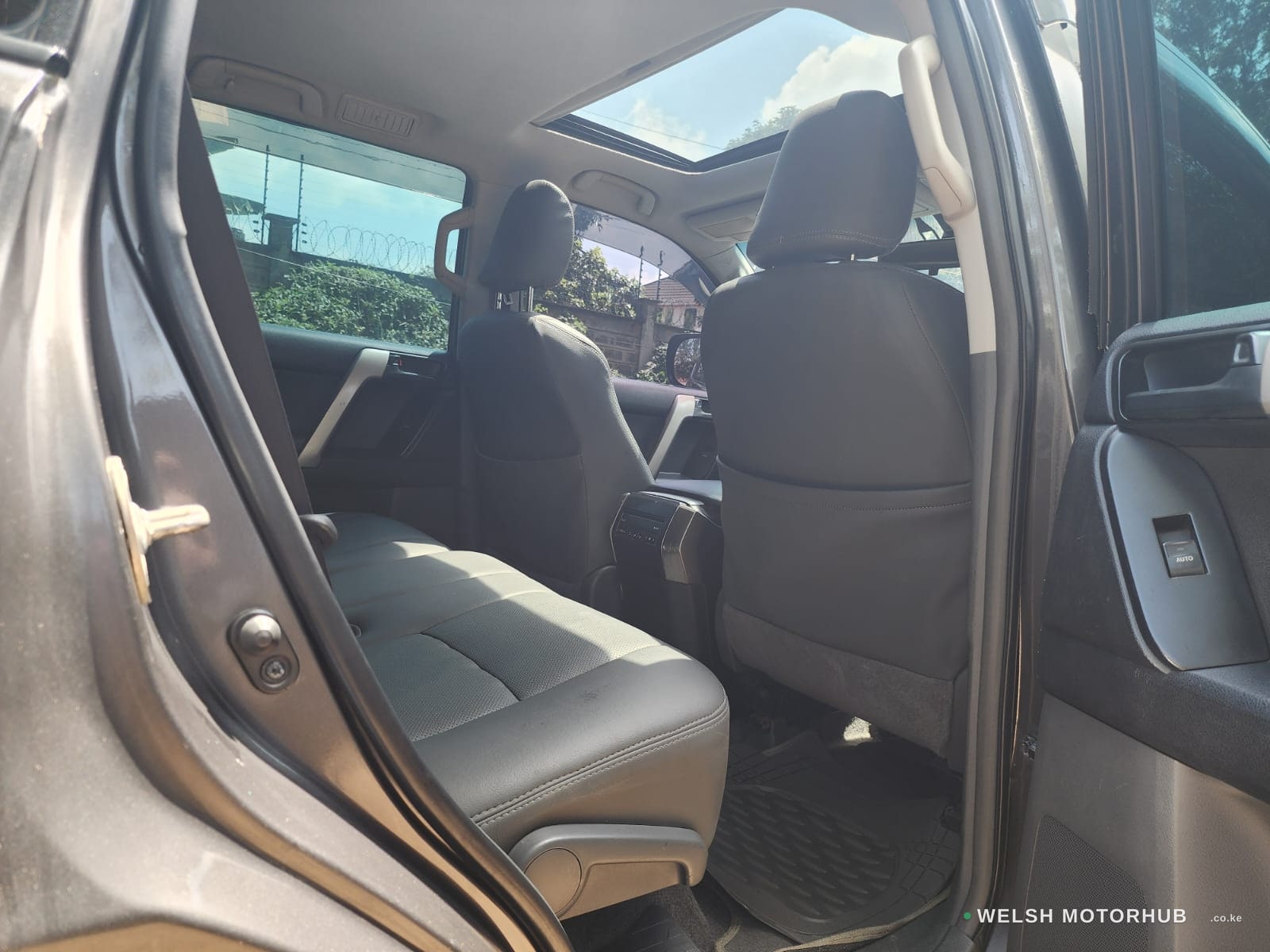 2009 Toyota Land Cruiser Prado VX-L 3L Diesel SUV, photo 12