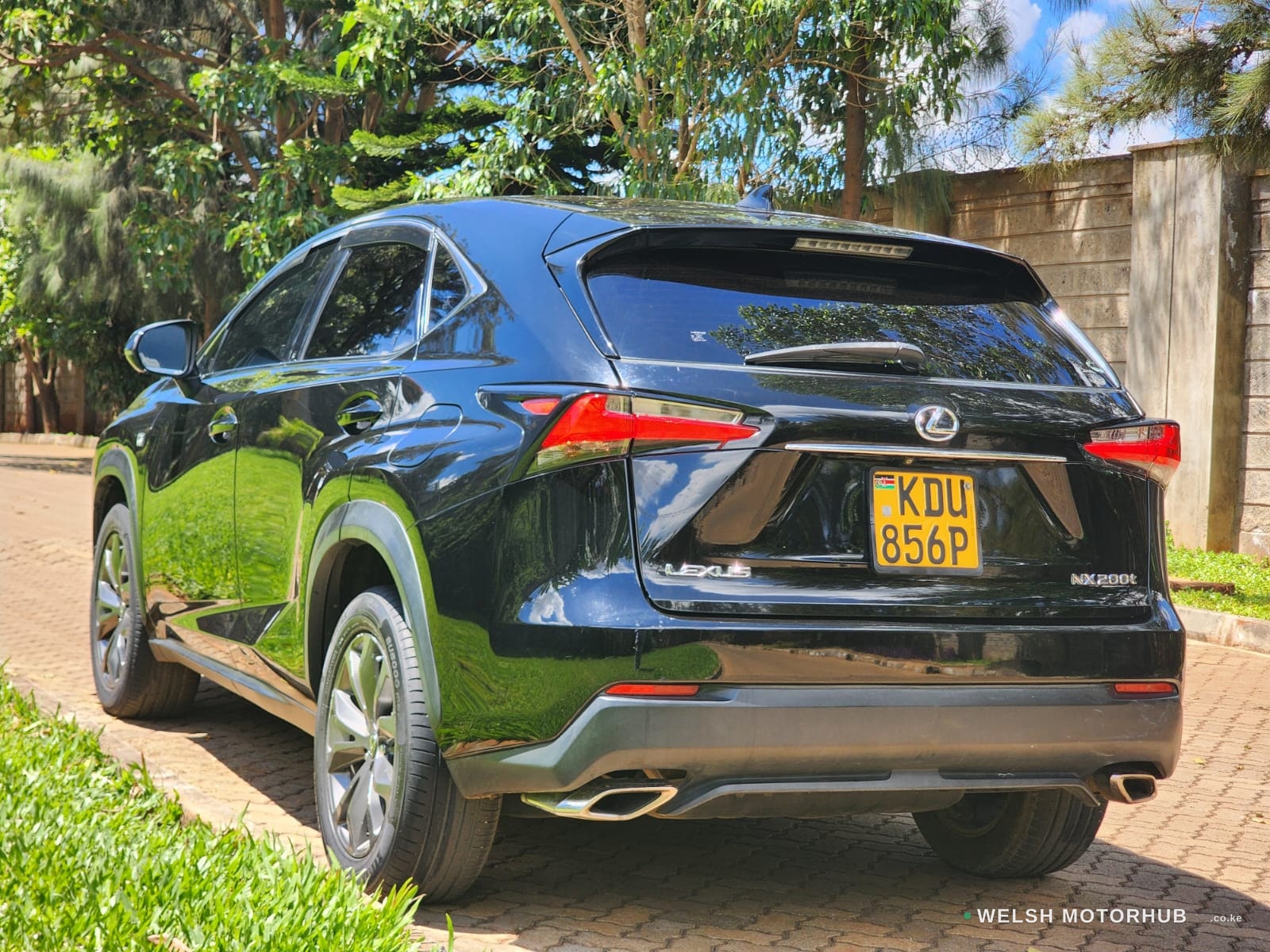 2014 Lexus RX200T 2L Petrol SUV, photo 3