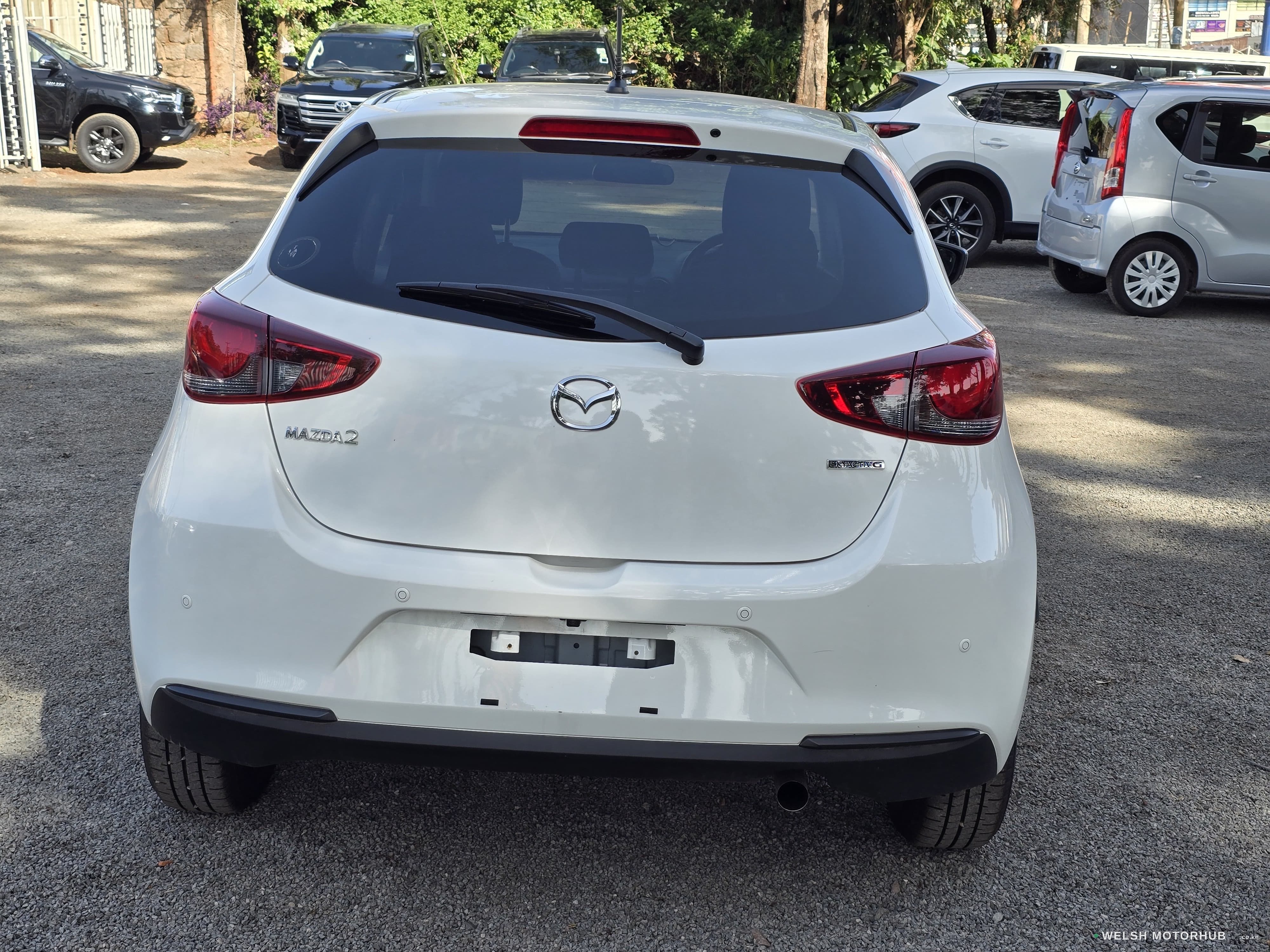2020 Mazda 2 1.5L Petrol Hatchback, photo 6