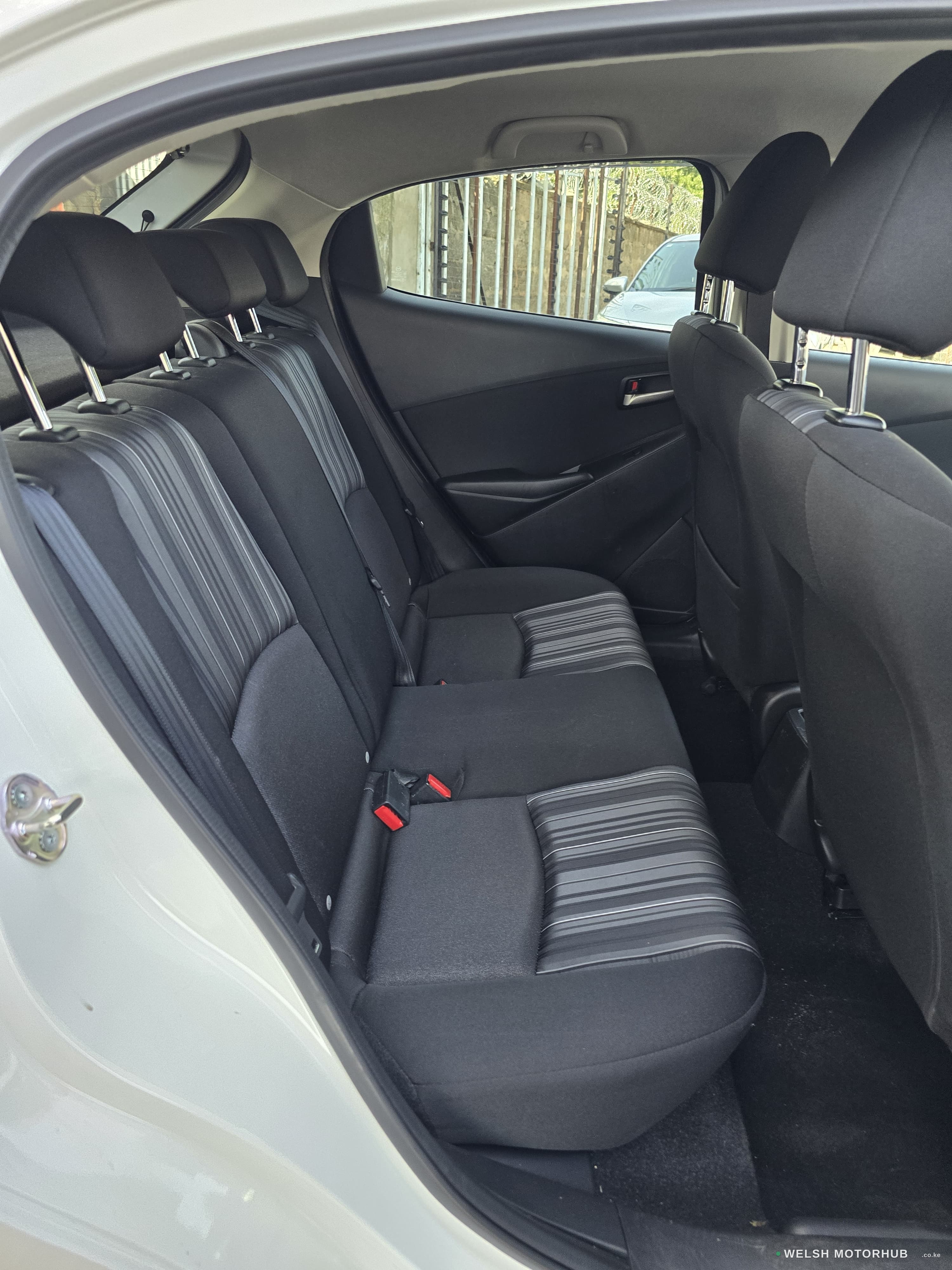 2020 Mazda 2 1.5L Petrol Hatchback, photo 11
