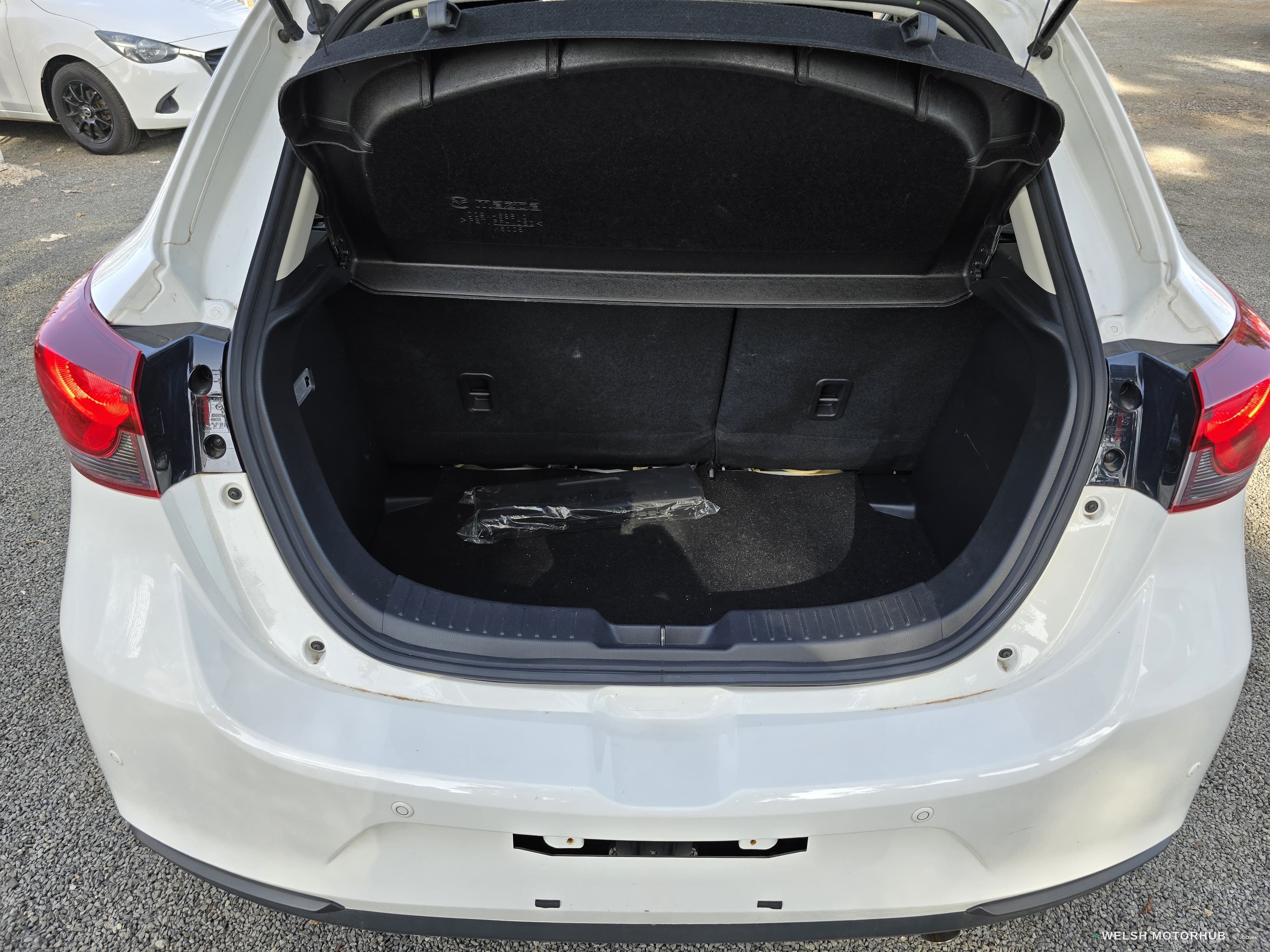 2020 Mazda 2 1.5L Petrol Hatchback, photo 13
