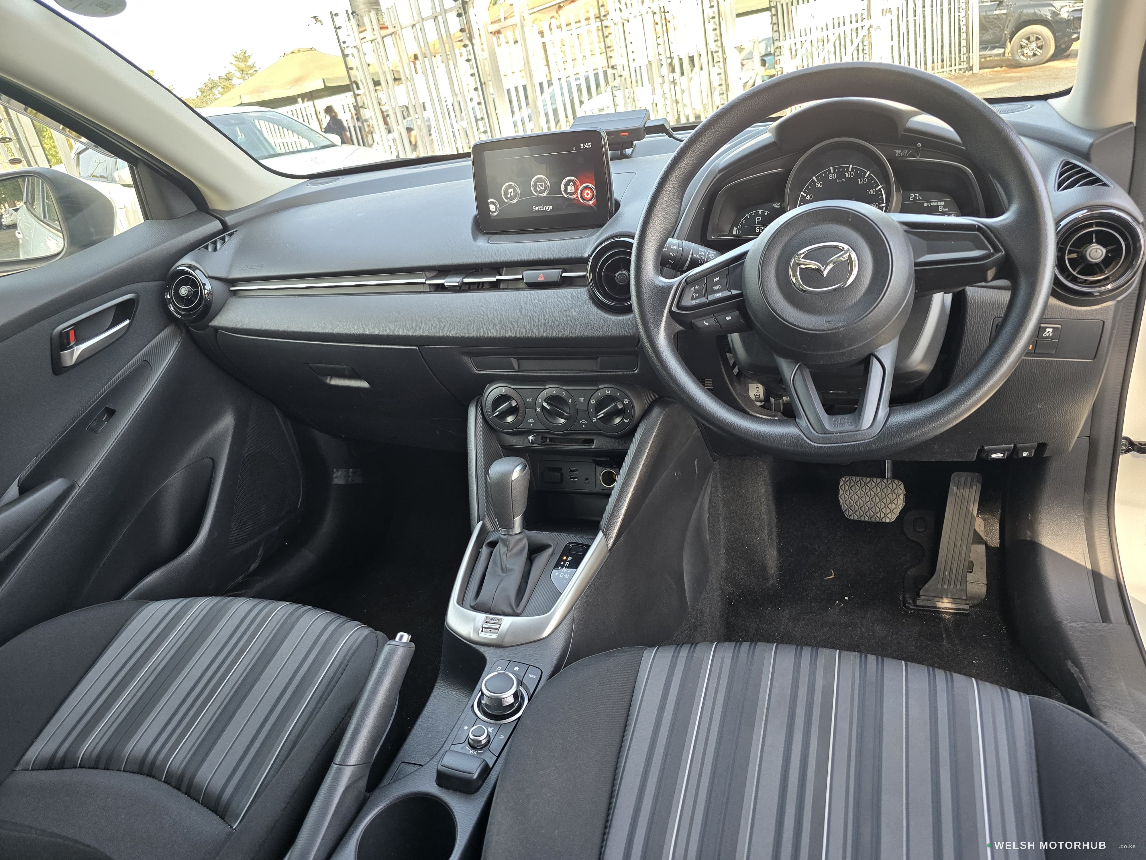 2020 Mazda 2 1.5L Petrol Hatchback, photo 12