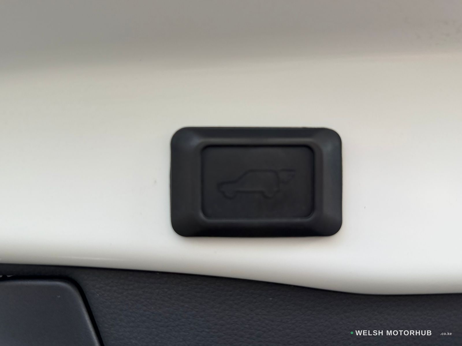 2020 Toyota RAV4 2L Petrol SUV, photo 11