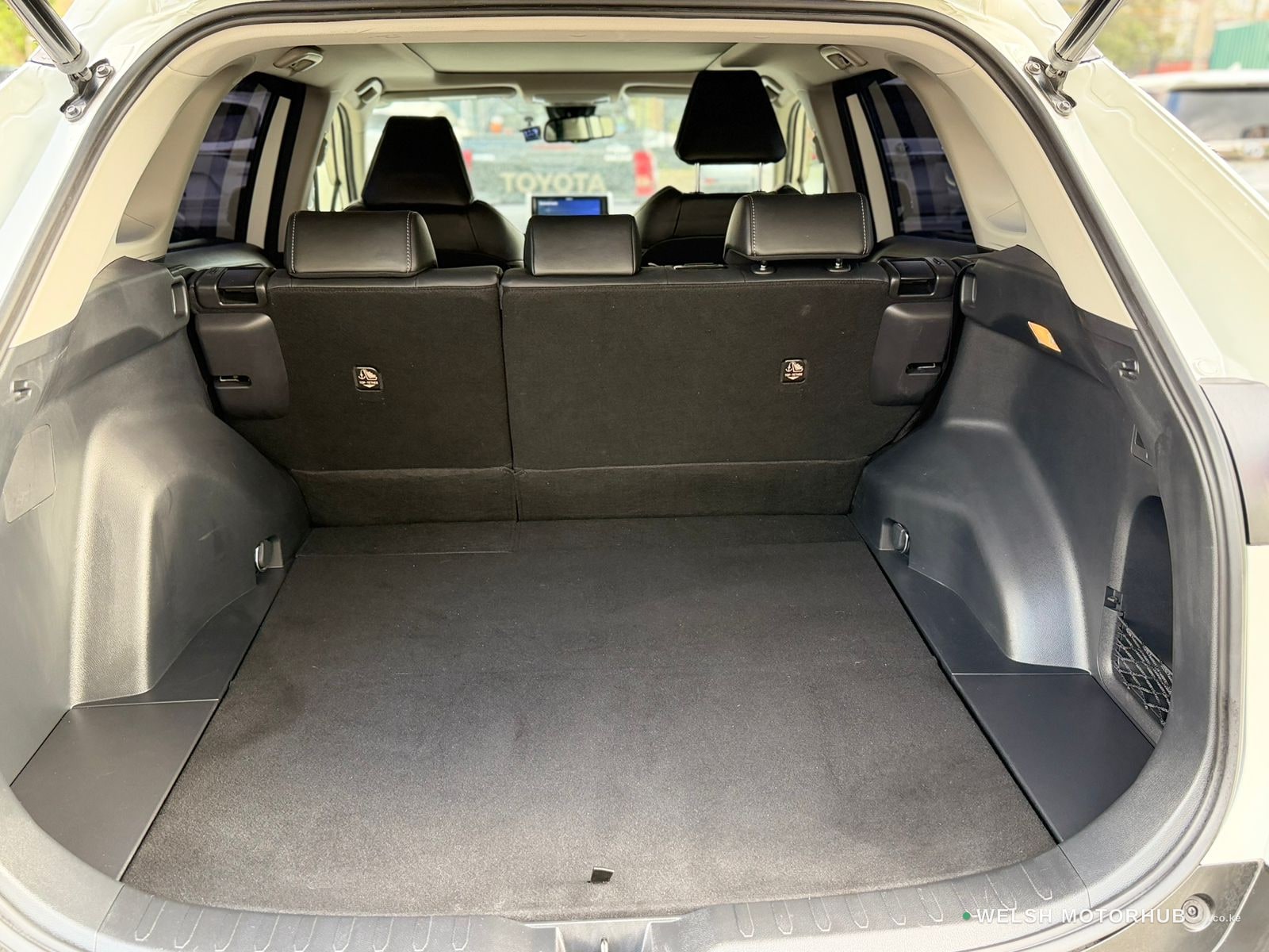 2020 Toyota RAV4 2L Petrol SUV, photo 9