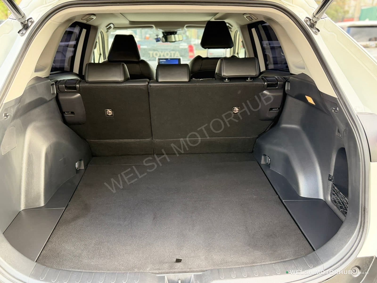 2020 Toyota RAV4 2L Petrol SUV, photo 9