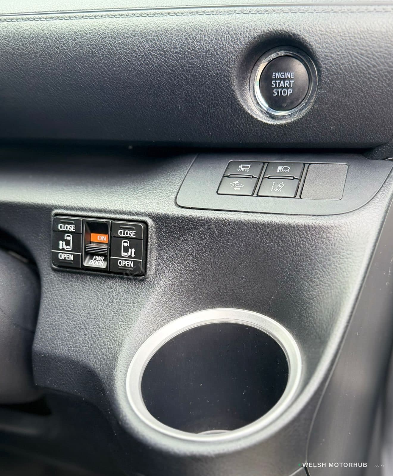 2020 Toyota Sienta Petrol MPV, photo 10