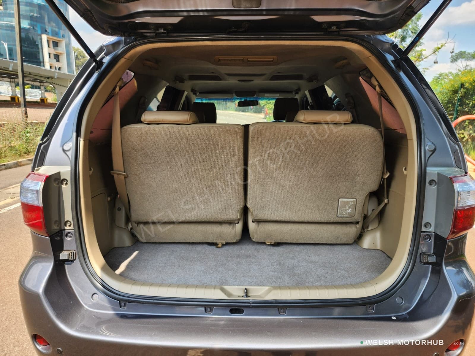2011 Toyota Fortuner 3L Diesel SUV, photo 15